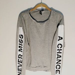 Gray Long Sleeve Shirt with Motif